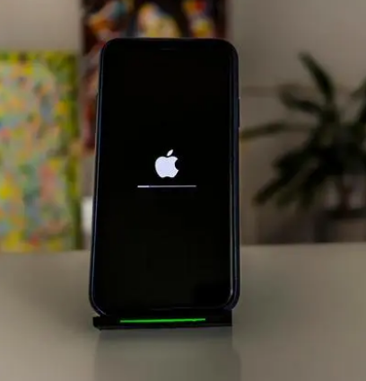 孝昌苹果手机维修分享更新iOS 16时卡在滑动升级界面解决办法 